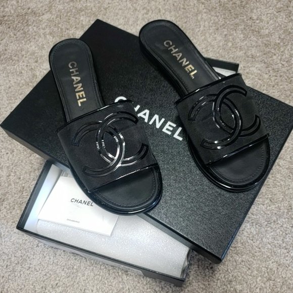 Chanel Mesh Slides Sandals 38.5 - Picture 1 of 14
